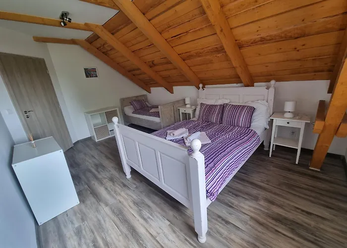 Cenovicky Dvur Vendégház *