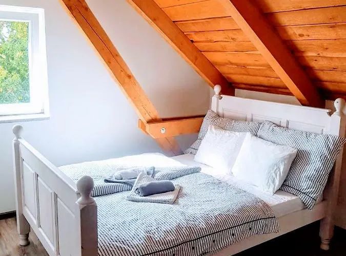 Gæstehus Cenovicky Dvur *